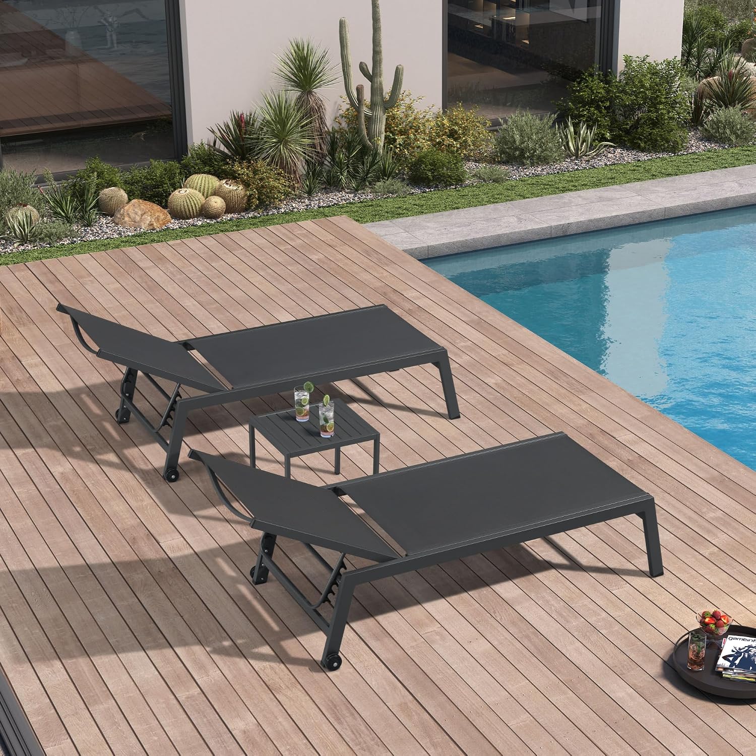 Outdoor Furniture Grey - เก้าอี้พักผ่อนสำหรับลานกว้าง 2 ตัว พร้อมโต๊ะข้าง 2 ตัว